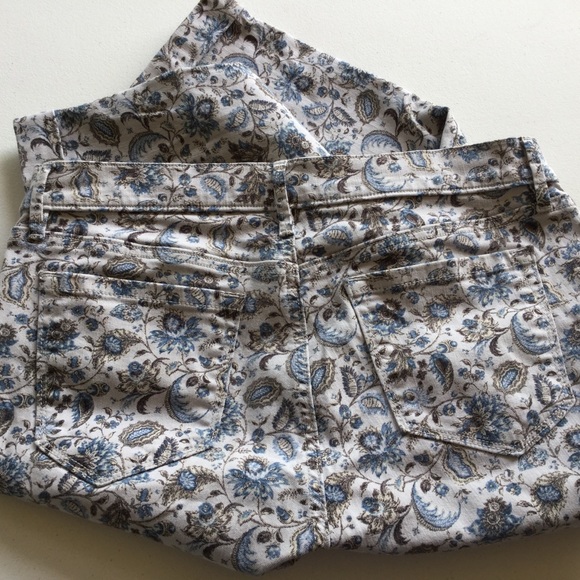 Ann Taylor Loft Jeans 30/10 Modern Crop - Picture 4 of 8